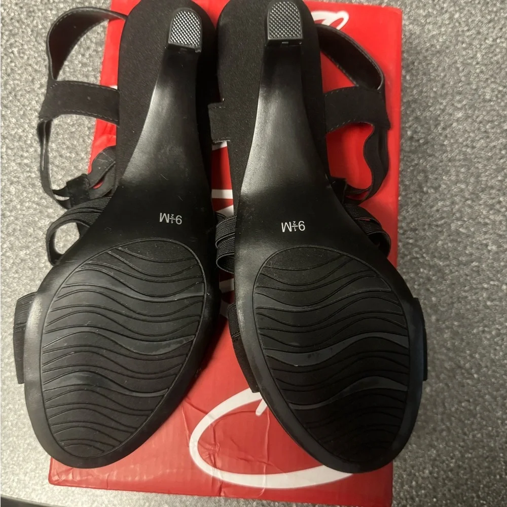 Women’s Comfort stretch Impo wedge sandals - Picture 6 of 7